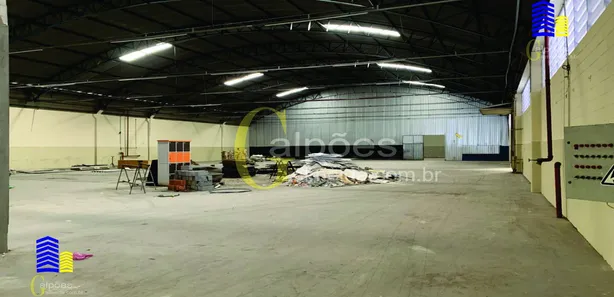 Galpão / Depósito / Armazém para alugar, 3082m² no Jardim Triângulo, Taboão da Serra
