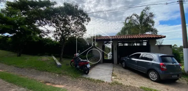 Fazenda / Sítio / Chácara com 4 Quartos para alugar, 300m² no Sítios de Recreio Santa Rosa (Padre Nóbrega), Marília