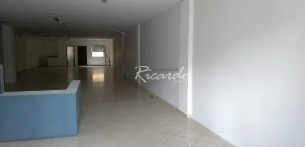 Loja / Salão / Ponto Comercial para alugar, 243m² no Vila Cascata, Arapongas