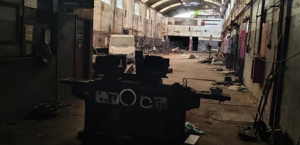 Galpão / Depósito / Armazém para venda ou aluguel, 2000m² no Cascadura, Rio de Janeiro