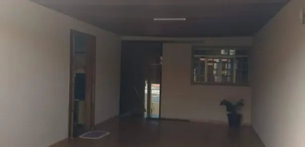 Casa com 3 Quartos para alugar, 150m² no Jardim Caviúna, Rolândia