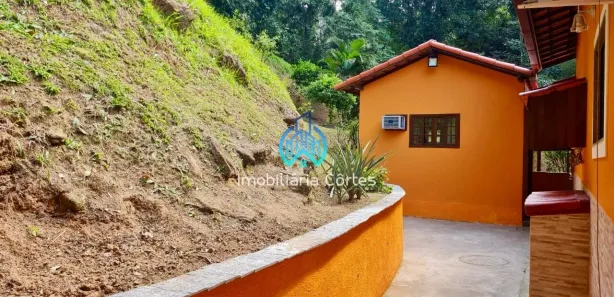Casa de Condomínio com 2 Quartos à venda, 166m² no Caneca Fina, Guapimirim
