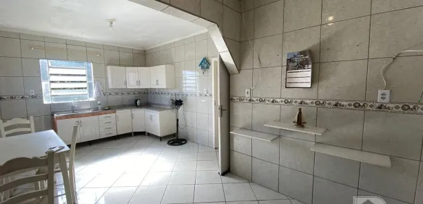 Casa com 3 Quartos para alugar, 132m² no Metropol, Criciúma