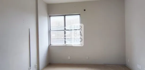 Conjunto Comercial / Sala para alugar, 23m² no Vila Santa Cecília, Volta Redonda