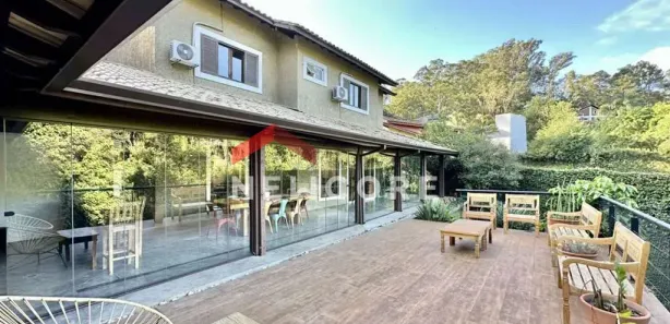 Casa de Condomínio com 3 Quartos à venda, 357m² no Chácara dos Lagos, Carapicuíba