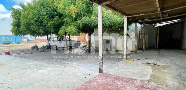 Loja / Salão / Ponto Comercial para alugar, 300m² no Antônio Cassimiro, Petrolina