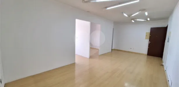 Conjunto Comercial / Sala para alugar, 50m² no Pinheirinho, Vinhedo