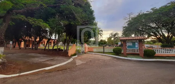 Terreno / Lote / Condomínio à venda, 865m² no Village da Serra, Araçoiaba da Serra