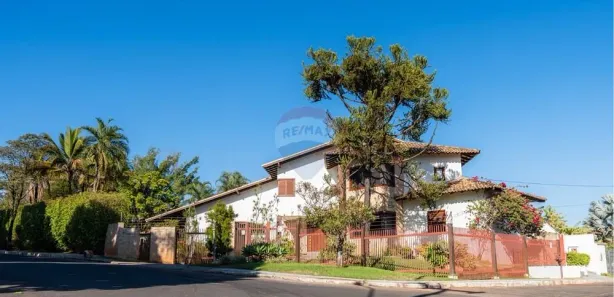 Casa com 4 Quartos para alugar, 745m² no Setor de Habitações Individuais Sul, Brasília