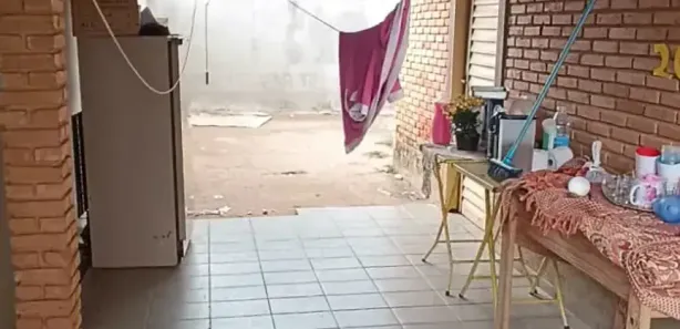 Casa de Condomínio com 2 Quartos à venda, 75m² no Centro, Caldas Novas
