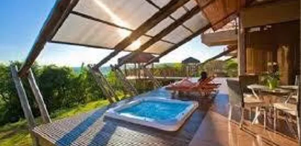 Casa com 3 Quartos à venda, 210m² no Zona Rural, Cornélio Procópio