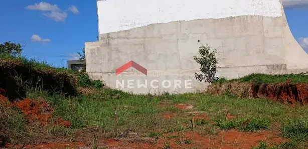 Terreno / Lote / Condomínio à venda, 360m² no Novo Campinho, Pedro Leopoldo