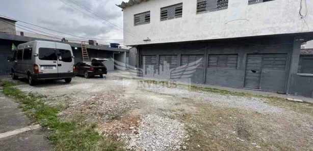 Galpão / Depósito / Armazém à venda, 1600m² no Campestre, Santo André