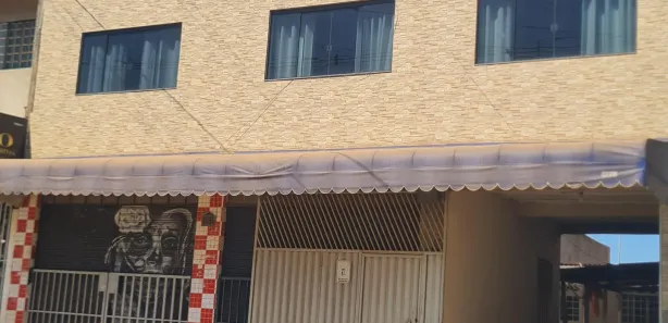 Prédio Inteiro com 5 Quartos à venda, 250m² no Ceilândia Sul, Brasília