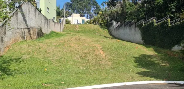 Terreno / Lote / Condomínio à venda, 687m² no Parque Delfim Verde, Itapecerica da Serra