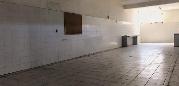 Galpão / Depósito / Armazém para alugar, 500m² no Vila Cascatinha, São Vicente