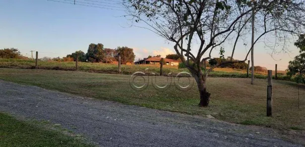 Fazenda / Sítio / Chácara com 3 Quartos à venda, 463m² no Centro (Tupi), Piracicaba