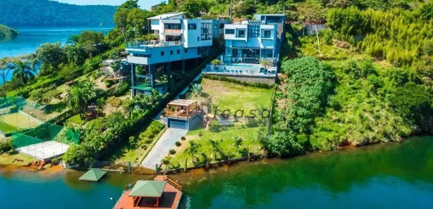 Casa de Condomínio com 4 Quartos à venda, 502m² no Centro, Igaratá