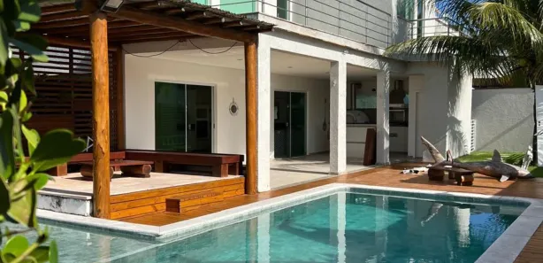 Casa de Condomínio com 4 Quartos para venda ou aluguel, 140m² no , Porto Seguro