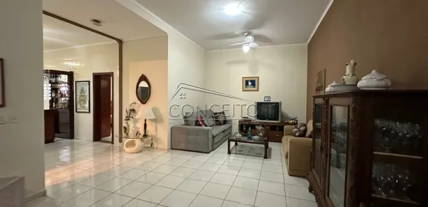 Sobrado com 4 Quartos à venda, 282m² no Centro, Águas de São Pedro