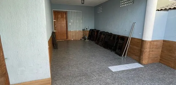 Sobrado com 5 Quartos à venda, 170m² no Ipitanga, Lauro de Freitas