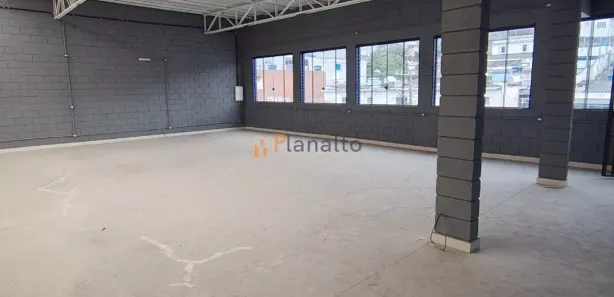 Loja / Salão / Ponto Comercial para alugar, 600m² no Jardim Quarto Centenário, Mauá