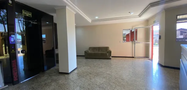 Apartamento com 2 Quartos para alugar, 72m² no Hauer, Curitiba