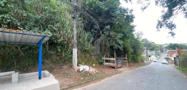 Terreno / Lote / Condomínio à venda, 2462m² no Getúlio Vargas, Barra Mansa