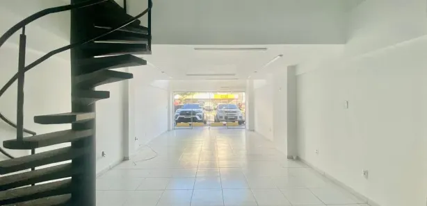 Loja / Salão / Ponto Comercial à venda, 95m² no Lagoa Nova, Natal