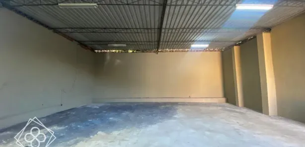 Galpão / Depósito / Armazém à venda, 10m² no Voldac, Volta Redonda