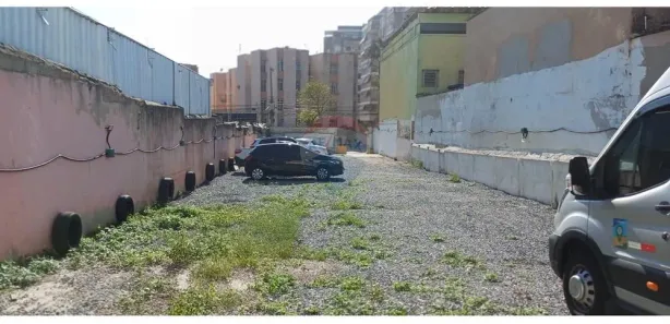 Garagem para alugar, 500m² no Vila Valqueire, Rio de Janeiro