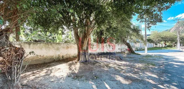 Terreno / Lote / Condomínio para alugar, 760m² no Itaipu, Niterói