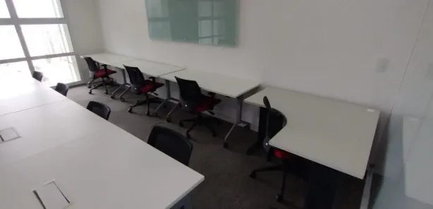Conjunto Comercial / Sala com 1 Quarto para alugar, 135m² no Vila São Francisco (Zona Sul), São Paulo