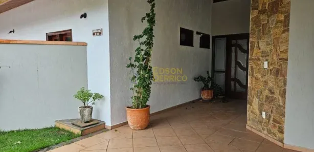 Casa de Condomínio com 4 Quartos para venda ou aluguel, 471m² no Nossa Senhora do Perpétuo Socorro, Pindamonhangaba
