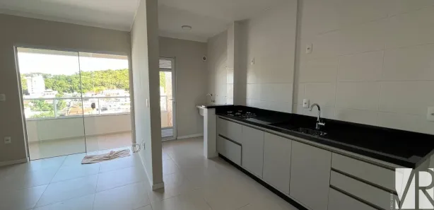 Apartamento com 2 Quartos para alugar, 66m² no Tabuleiro, Camboriú