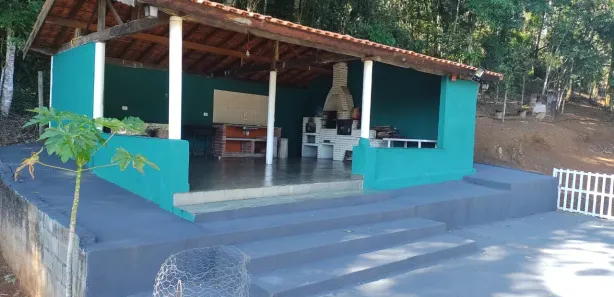 Fazenda / Sítio / Chácara com 3 Quartos à venda, 4000m² no , Nazaré Paulista