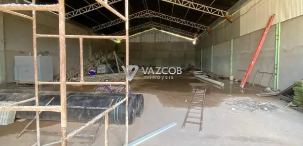 Galpão / Depósito / Armazém para alugar, 640m² no Vila do Conde, Barcarena