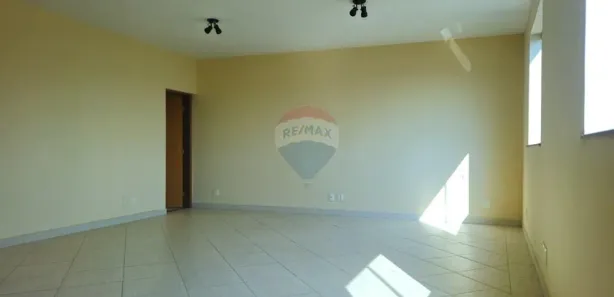 Conjunto Comercial / Sala para alugar, 50m² no Centro, Salto de Pirapora