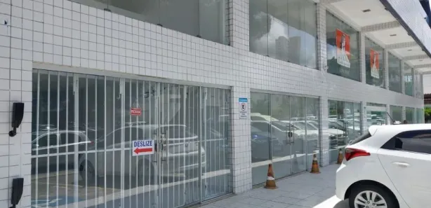 Loja / Salão / Ponto Comercial para alugar, 55m² no Lagoa Nova, Natal