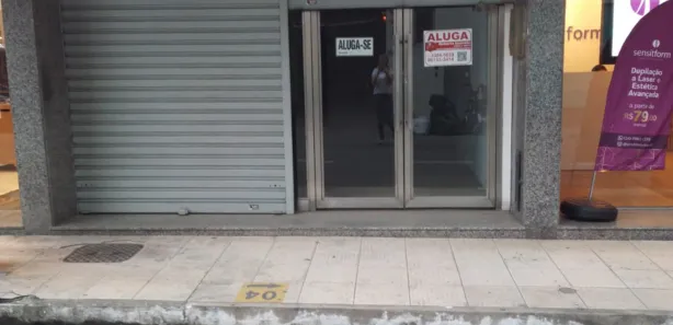 Loja / Salão / Ponto Comercial para alugar, 53m² no Campos Elíseos, Resende
