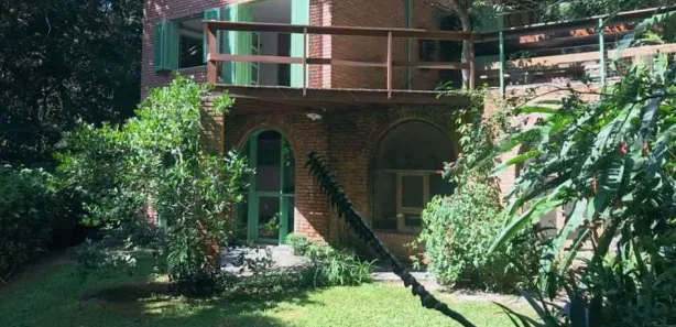 Fazenda / Sítio / Chácara com 3 Quartos para venda ou aluguel, 271m² no Taboleiro Verde, Cotia