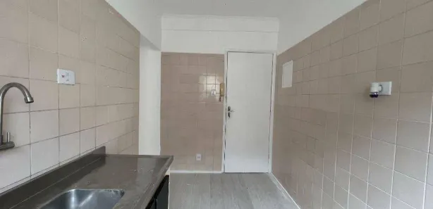 Kitnet à venda, 32m² no Boqueirão, Praia Grande