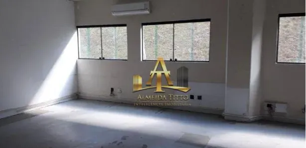 Galpão / Depósito / Armazém para alugar, 6580m² no Vila Jovina, Cotia
