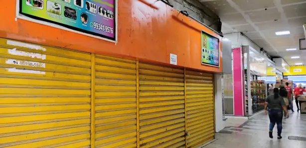 Loja / Salão / Ponto Comercial para venda ou aluguel, 360m² no Centro, Nova Iguaçu