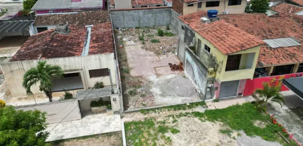 Casa com 2 Quartos para alugar, 270m² no Cohabinal, Parnamirim