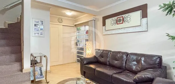 Sobrado com 3 Quartos à venda, 112m² no Jardim das Américas, Curitiba