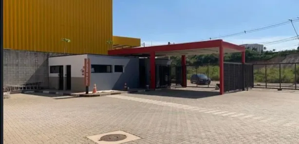 Galpão / Depósito / Armazém para venda ou aluguel, 10000m² no Dona Catarina, São Roque