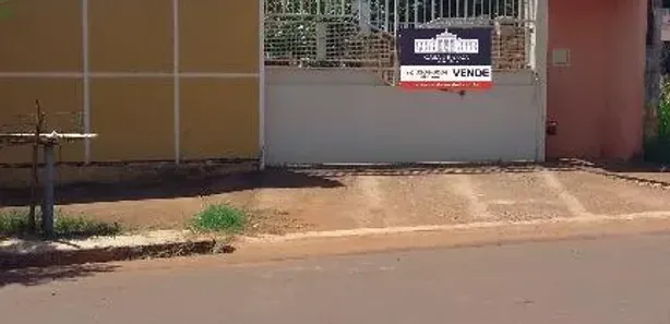 Fazenda / Sítio / Chácara com 4 Quartos para venda ou aluguel, 200m² no Chácaras Arco-Íris, Araçatuba
