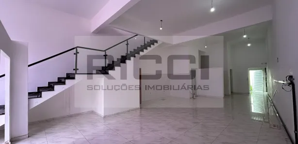 Prédio Inteiro para alugar, 211m² no Vila Martins, Mogi das Cruzes