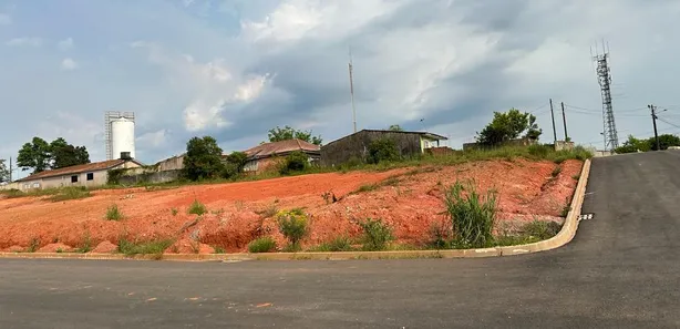 Terreno / Lote / Condomínio à venda, 180m² no Jardim da Colina, Campina Grande do Sul